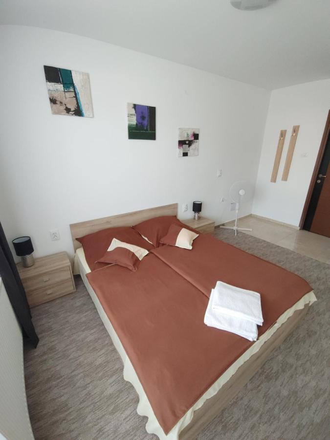 Fiesta Apartman ميسكولك المظهر الخارجي الصورة