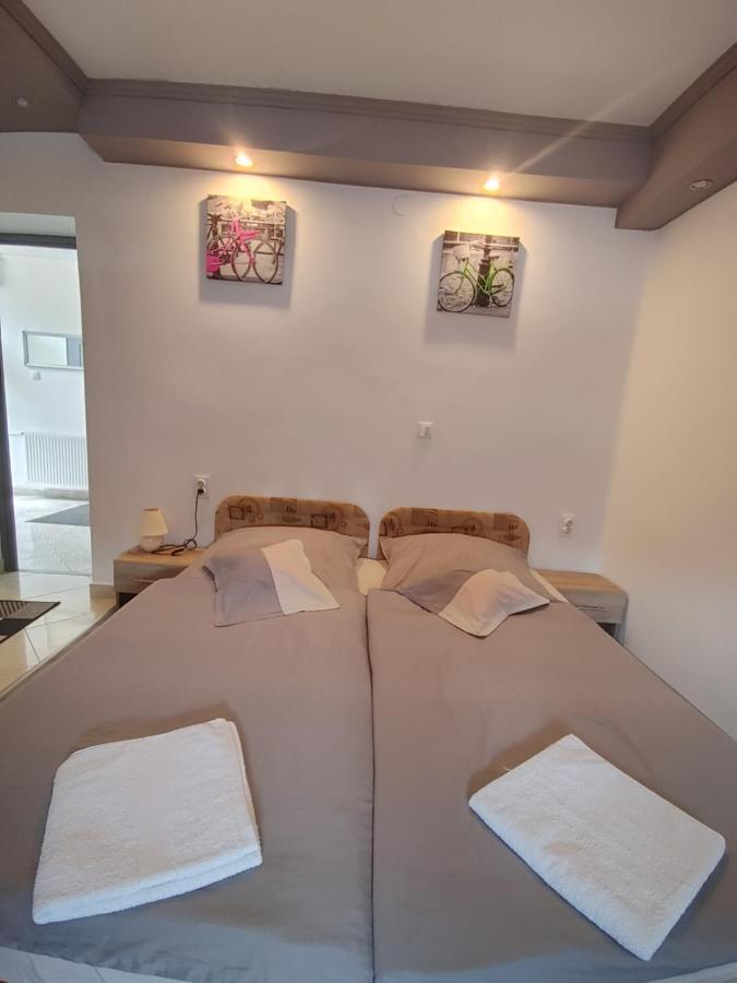 Fiesta Apartman ميسكولك المظهر الخارجي الصورة