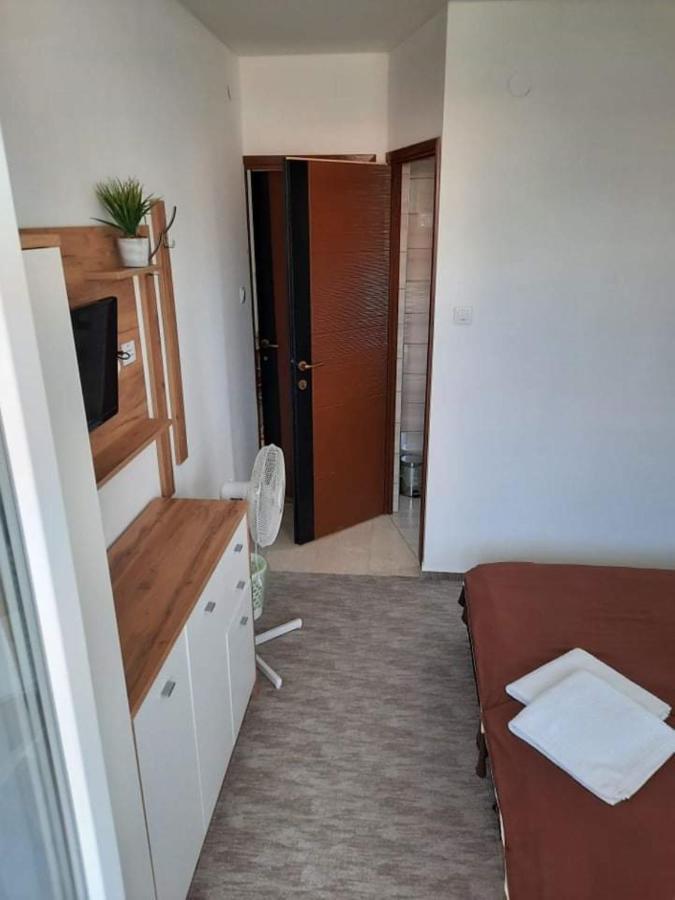 Fiesta Apartman ميسكولك المظهر الخارجي الصورة