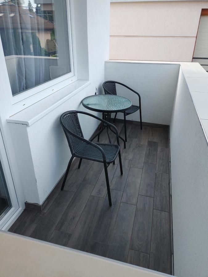 Fiesta Apartman ميسكولك المظهر الخارجي الصورة