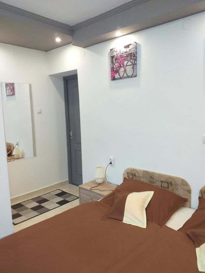 Fiesta Apartman ميسكولك المظهر الخارجي الصورة